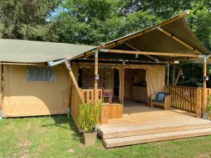 Tentes de luxe Luxury Safari Tents at Moulin Du Pommier Glamping & Camping : photos des chambres