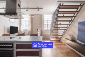 Prague Days - Loft with Garage and Workspace right next to Wenceslas Square