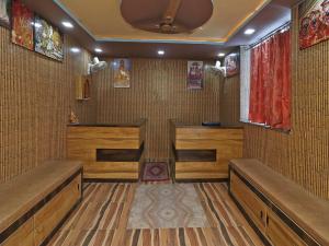 SPOT ON 38000 Vaidehi Bhawan