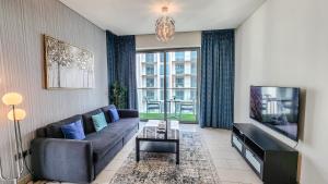 STAY BY LATINEM Luxury 1BR Holiday Home G61024 near Burj Khalifa