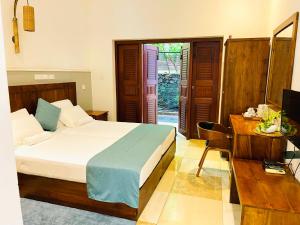 Grand Rockland Hotel