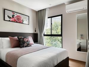 Title V Poolside Pool View Gym Hammam