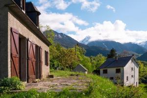 Maisons de vacances Maison avec vue sur la montagne Les Circaetes : photos des chambres