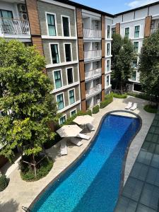 Title V Poolside Pool View Gym Hammam