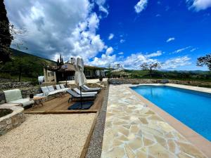 Villas Amazing Villa with panoramic view in Seillans. : photos des chambres