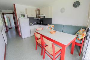 Appartements Irouleguy 2* Piscine - Residence de vacances : photos des chambres