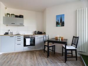 Home by Doni I zentral I Parkplatz & Balkon I Dr Oetker und Franziskus Hospital