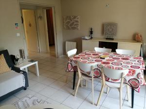 Appartements Appartement T4 jardin et terrasse : photos des chambres