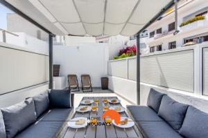 #163 Dr José Silva 17 by Home Holidays