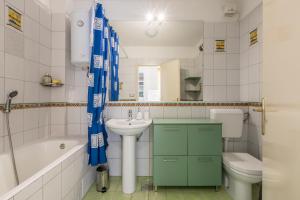 Hana City Apartment