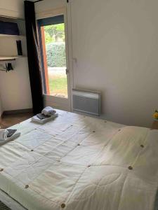 Appartements Appartement Cosy Tout Confort PARKING AC WIFI LINEN GARDEN INCLUDED complex access extra : photos des chambres