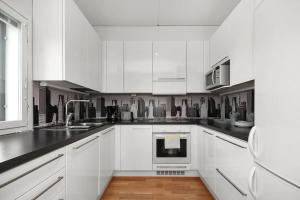 Kotimaailma - Iso ja valoisa kaksio, Espoon Keskustassa