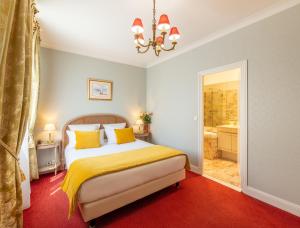 Grand Hôtel Des Templiers, Piscine & Spa