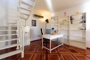 Superior Penthouse in Athens Riviera