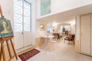 Studio dArtista, Elegante Loft nel Cuore di Roma