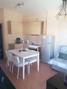 Enoikiazomena diamerismtata Giannakoudis Νο1