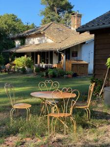 Maisons d'hotes La Ferme du Miouat : photos des chambres