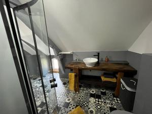 Sejours chez l'habitant Chambres d'hotes a la forge du Coglais : photos des chambres