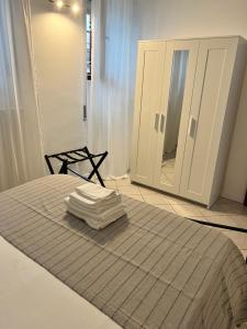 JACAM home free parking Como