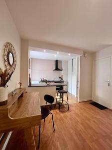 Appartements Casa Cloutiers #4 - Joli & Cosy T2 avec Clim Parking - Hyper Centre Brive : photos des chambres