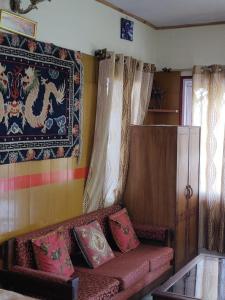 Himvadi Resorts Kausani