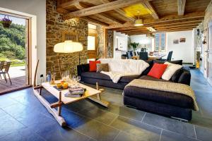Chalets Chalet Ladroit - OVO Network : photos des chambres