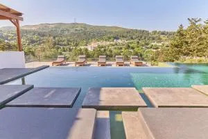 Kanevos Iconic Villa with private heated lap pool! - Áyios Ioánnis