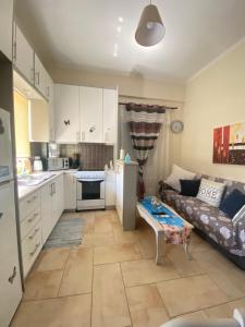 Maria & Zachos House