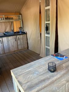 Campings Camping de la Foret Seasonova : photos des chambres