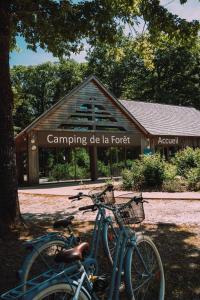 Campings Camping de la Foret Seasonova : Tente