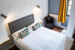 Hotels Hotel Le Port Neuf : photos des chambres