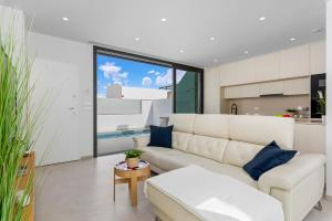 Santiago Sunny Seabreeze Villa