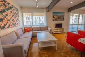 Happy People Maragall