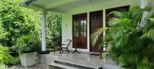 New Holiday Reach - Eramudugaha