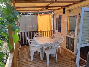 Chalets Mobile home tout confort Roman : photos des chambres