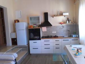 Immaculate 1-Bed Apartment in Zubovici Croatia 