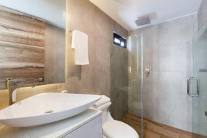 Moderno y amplio estudio en el centro de Playa