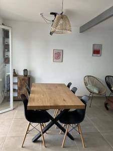 Appartements Appartement T4 terrasse et vue : photos des chambres