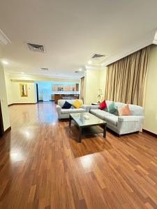 القصر العالي للوحدات السكنية المفروشة