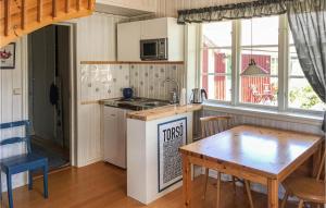 Awesome Home In Torsö With Kitchen