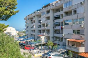Apartments with a parking space Solin, Split - 21310 