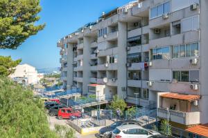 Apartments with a parking space Solin, Split - 21310