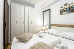 Apartments with parking space Solin, Split - 21310