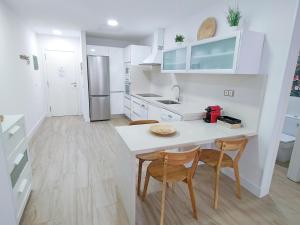 Almeida Deluxe - 200 metres from Las Canteras beach