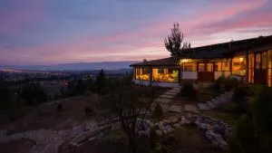 Tuki Llajta - Pueblo bonito Lodge - Vitis