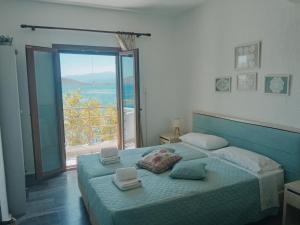 Marilena Panoramic Sea View House
