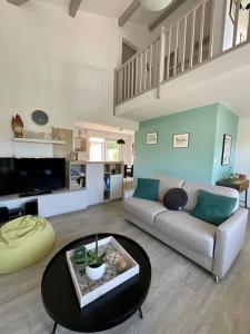 Villas La Villa Louca - Charme, Soleil & Detente aux Portes des Landes : photos des chambres