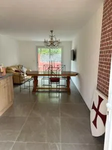 les gites du parc animalier de ginasservis - Esparron