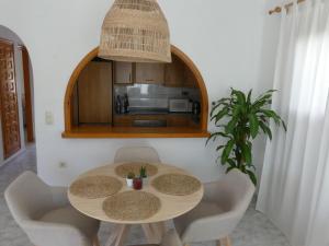 Luminosa villa con vistas al mar en Cala Moraig