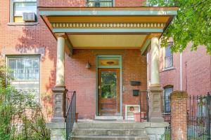 Cozy Louisville Vacation Rental 2 Mi to Downtown!